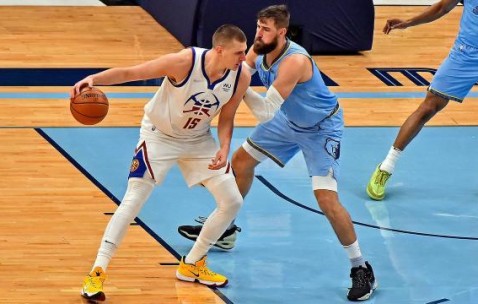 两攻一防助掘金五连胜 约基奇朝着MVP的方向狂奔